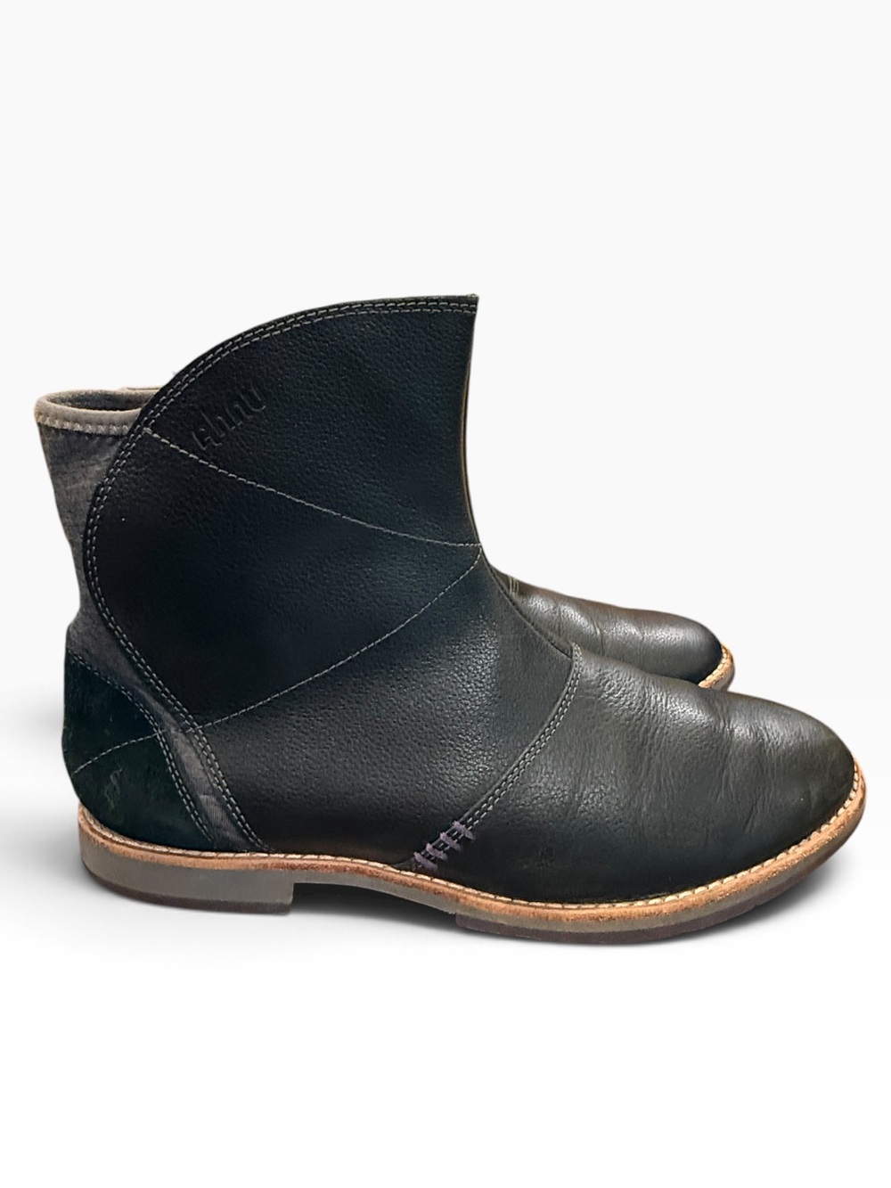 Ahnu Women’s 9.5 Black Leather Ankle Boots Side Zip Comfort Casual